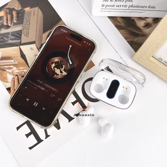 Banco de potencia de 1200 mAh para juegos deportivos a prueba de agua a bajo precio y auriculares Bluetooth estéreo Tws auriculares inalámbricos
